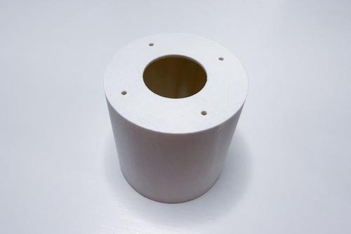 TP-LINK držák s kabelovou krytkou pro kamery VIGI Bullet C345/C355/C385/S385 na stěnu a strop, bílý