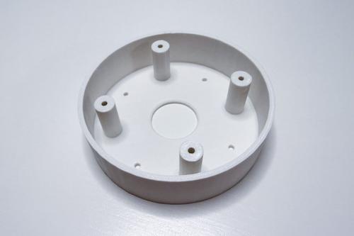 TP-LINK držák s kabelovou krytkou pro kamery VIGI Turret S485/S445/S455/C455/C445/C485 na stěnu a strop, bílý