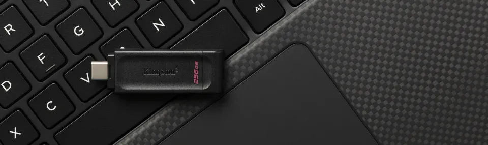 KINGSTON 256GB USB-C 3.2 Gen 1 DataTraveler 70