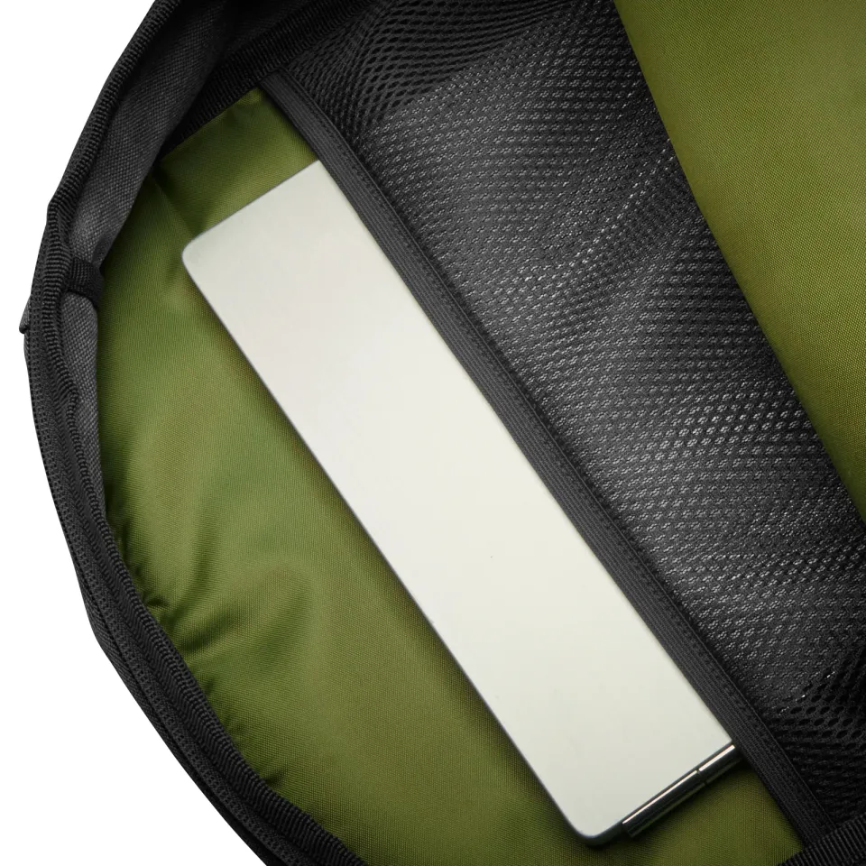 HP Prelude Pro Recycled 15.6-inch Backpack - batoh na NTB 15.6"