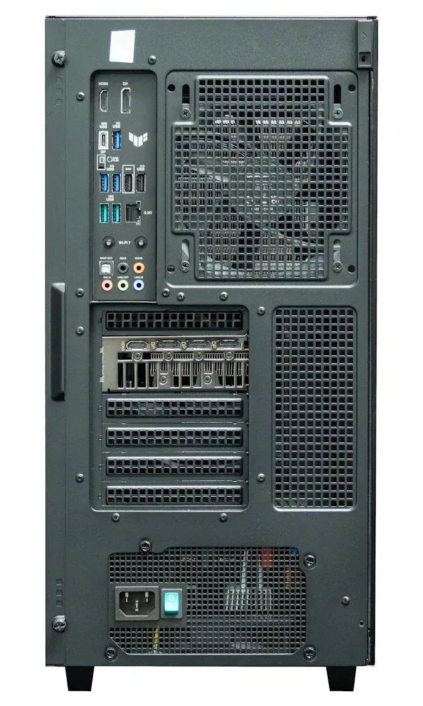 HAL3000 Master Gamer Pro Ti / Intel Core Ultra 5 225F/ 32GB DDR5/ RTX 5060 Ti 16G/ 1TB PCIe4 SSD/ WiFi/ W11