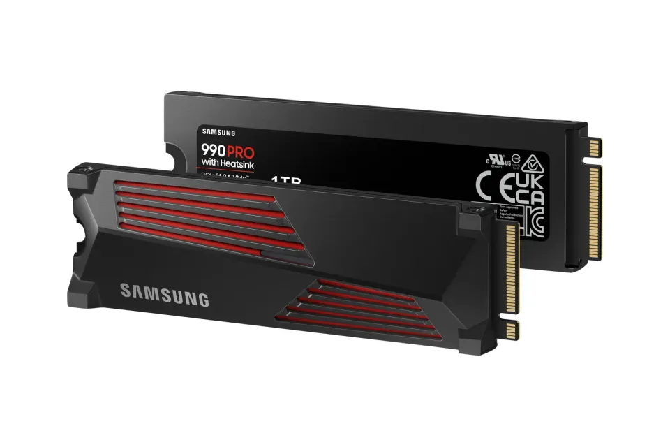 SAMSUNG 990 PRO 1TB (s chladičem) PCIe 4.0 NVMe SSD M.2 PCIe 4.0 x4 NVMe 2.0 (čtení max. 7450MB/s, zápis max. 6900MB/s)