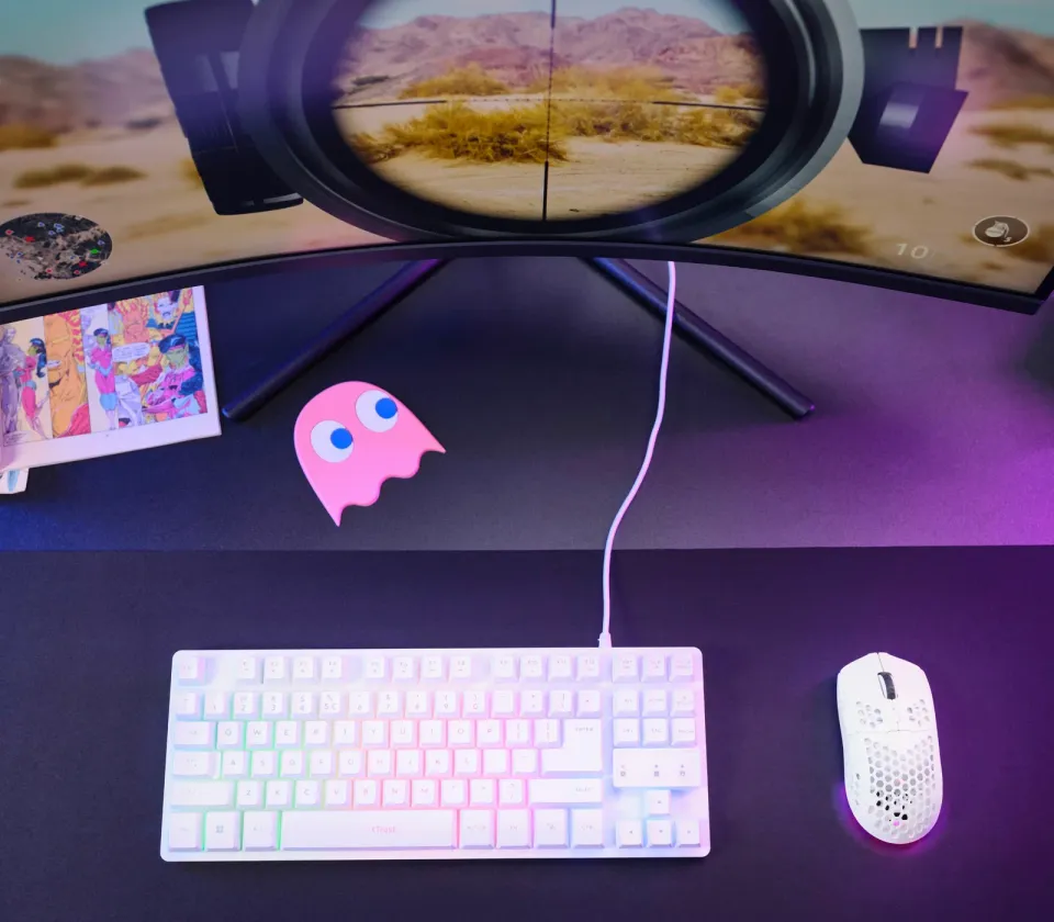 TRUST bezdrátová myš GXT 929W Helox Lightweight, RGB, Bílá