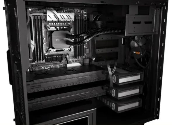 Be quiet! skříň PURE BASE 600 / MidT / bez zdroje / 2xUSB 3.0 / černo-stříbrná