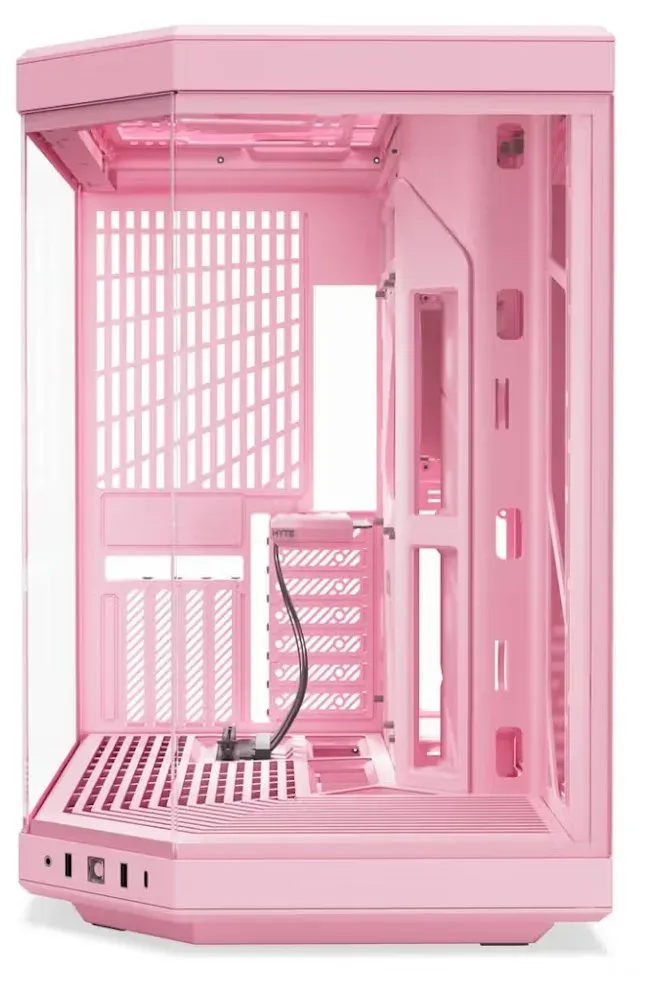 HYTE skříň Y70 Strawberry Milk / levé a přední sklo / Riser PCIe 4.0 / bez zdroje / 1x USB-C / 2x USB-A
