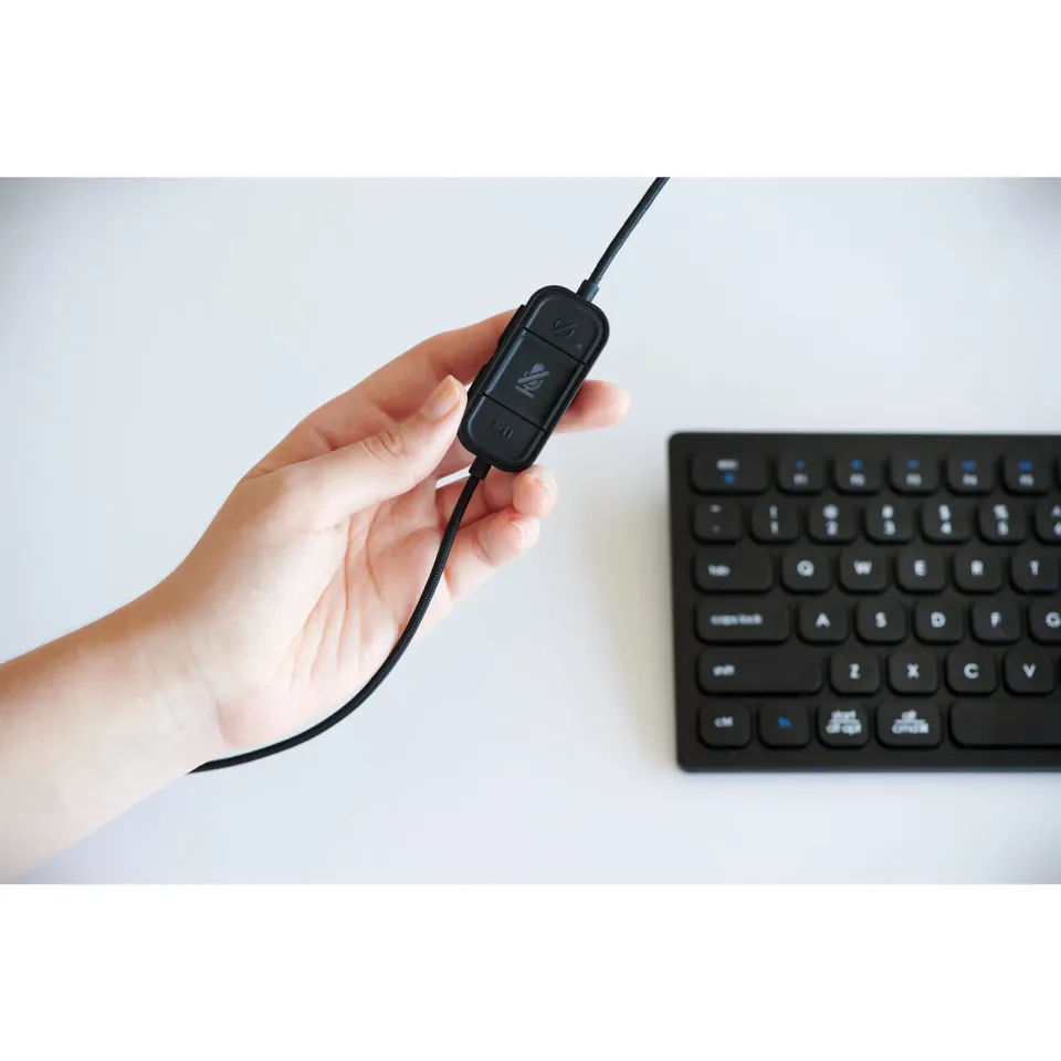 Kensington H2000 USB-C sluchátka s mikrofonem a ovládáním hlasitosti