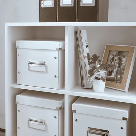 LEITZ Čtvercová krabice Click&Store, velikost M (A5), bílá