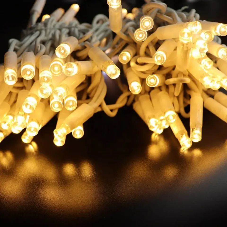 COLORWAY LED řetěz/ IP65 / 100 LED / délka 10m / teplá bílá/ napájení AC, 220V, 6W