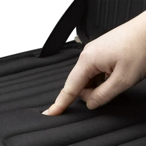 Case Logic brašna QNS113K pro notebook 13", černá