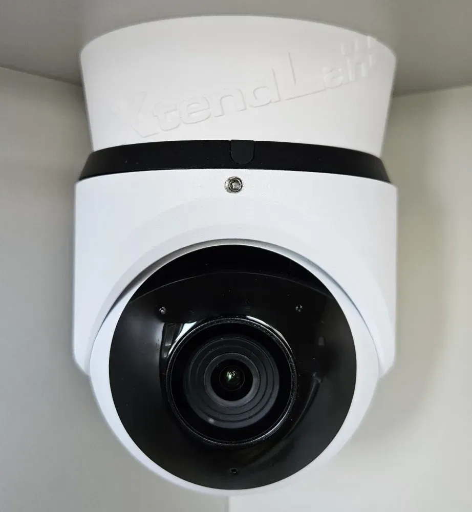 XtendLan Držák pro kameru UniFi G5 Turret Ultra a UniFi G6 Turret, plast odolný UV záření, venkovní použití, bílý