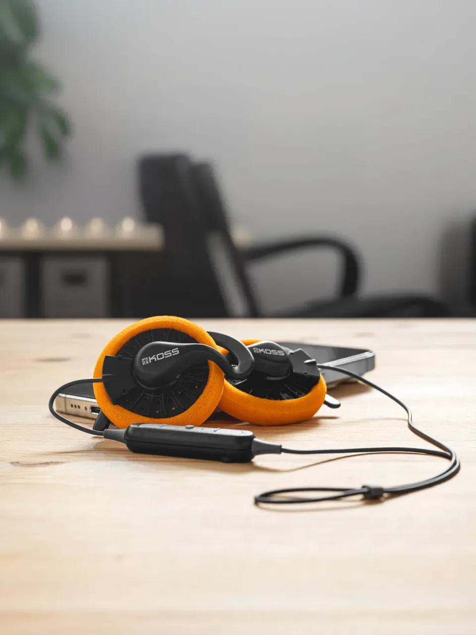 KOSS sluchátka KSC35 Wireless bez kódu (24 měsíců)