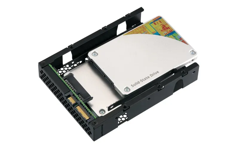 QNAP adaptér QDA-A2AR (2x 2,5" SATA sloty v 3,5" SATA rámečku)