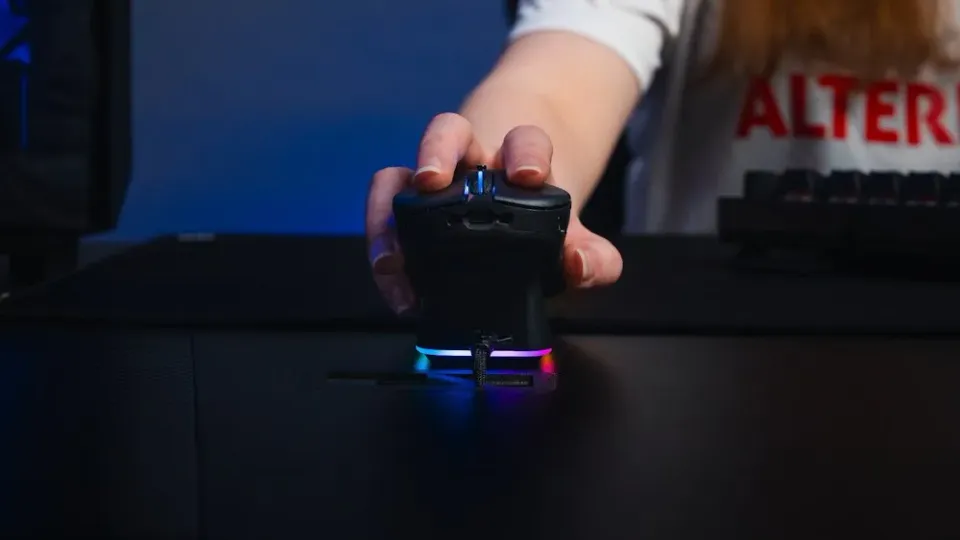 Endorfy Dokovací stanice, pro Endorfy LIV Wireless a LIV Plus Wireless, USB-C, U (EY0F001)