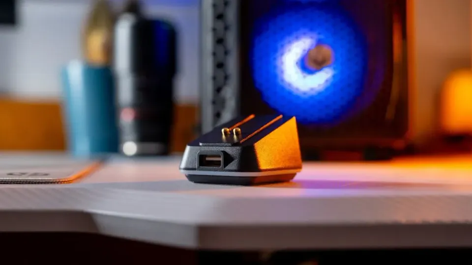 Endorfy Dokovací stanice, pro Endorfy LIV Wireless a LIV Plus Wireless, USB-C, U (EY0F001)