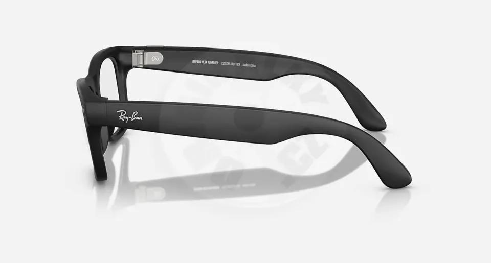 Meta Ray-Ban Gen1 Wayfarer - Matte Black/Clear to Graphite Green Transitions