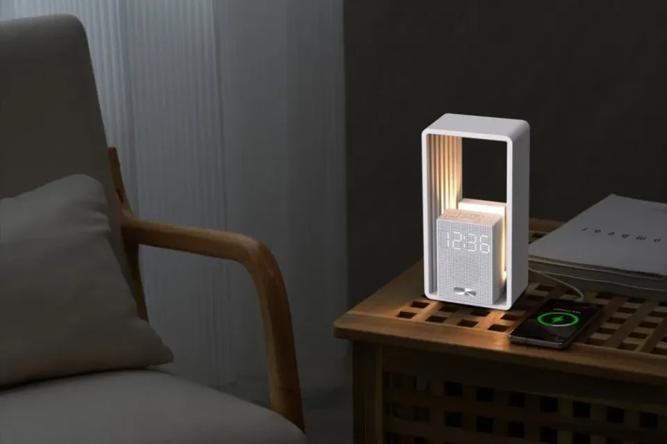 IMMAX LED budík CALM/ relaxační zvuky/ 18W/ vstup 12V/1,5A/ výstup 10W (5V/2A)/ 3000K/ USB/ bílý