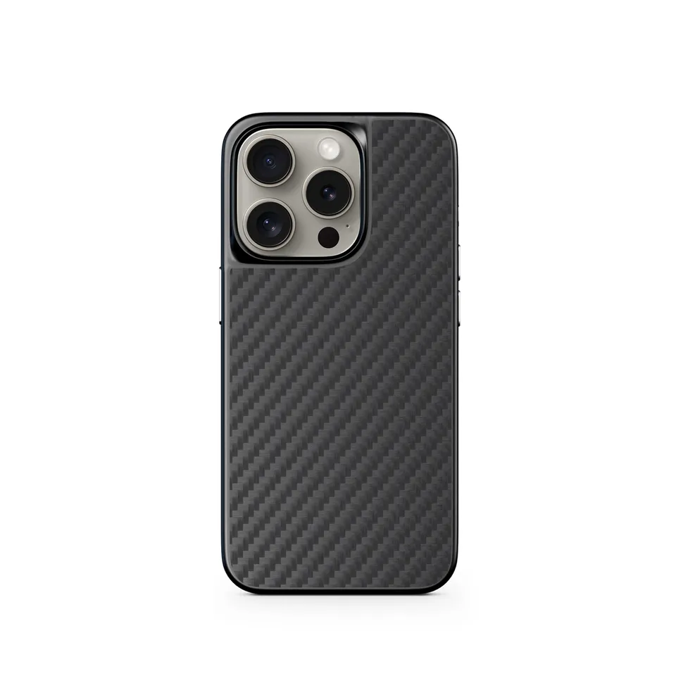 Epico Mag+ Hybrid Carbon kryt iPhone 15 Pro Max