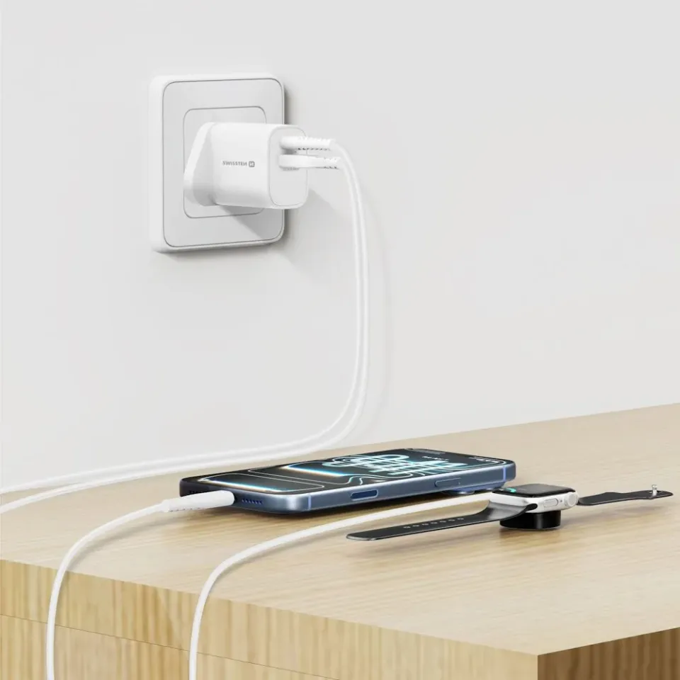 Swissten Síťový Adaptér Edge GaN 1x USB-C PD 35W + 1x USB-A 18W QC, Pro UK Zásuvku Bílý
