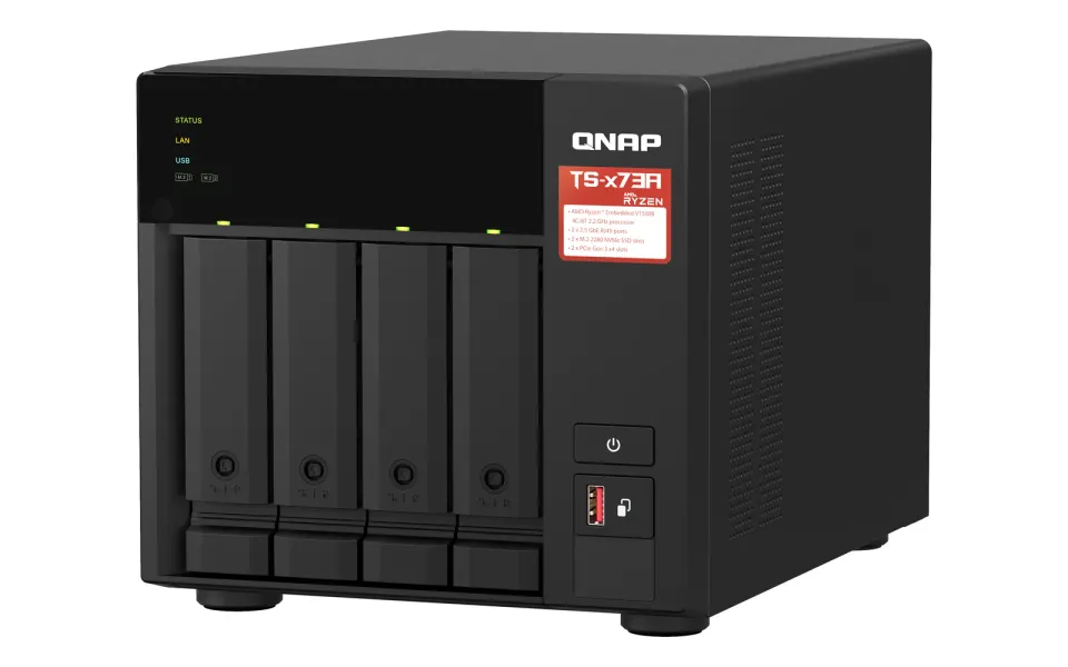 QNAP TS-473A-8G (4C/Ryzen V1500B/2,2GHz/8GBRAM/4xSATA/2xM.2/2x2,5GbE/3xUSB3.2/2xPCIe)