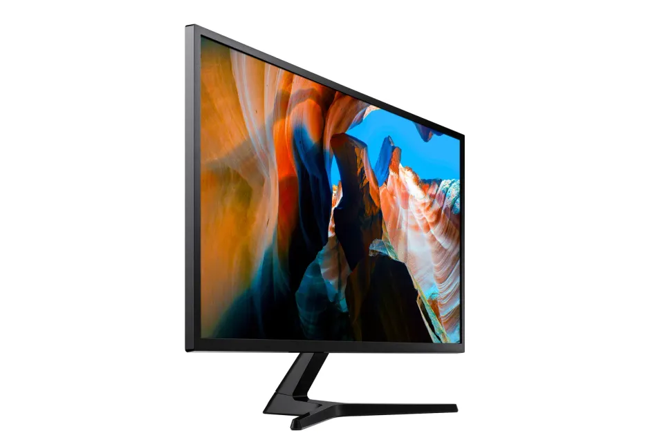 SAMSUNG LCD 32" monitor 32J590UQRXEN plochý,VA,3840x2160,4ms,60Hz,HDMI, DisplayPort