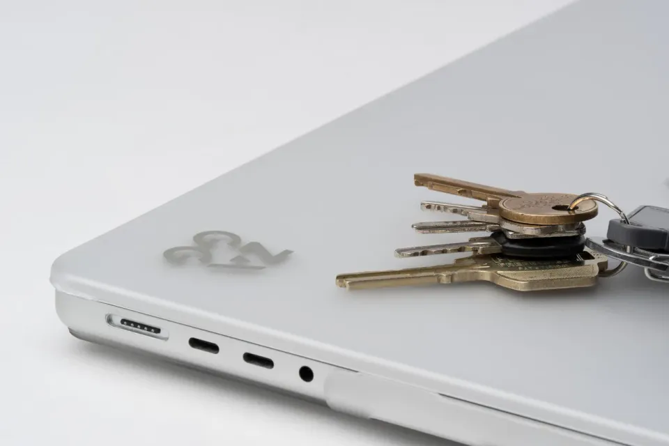 ZAGG Kryt Hardshell Apple Macbook Air 13" M3/M2 Transparentní