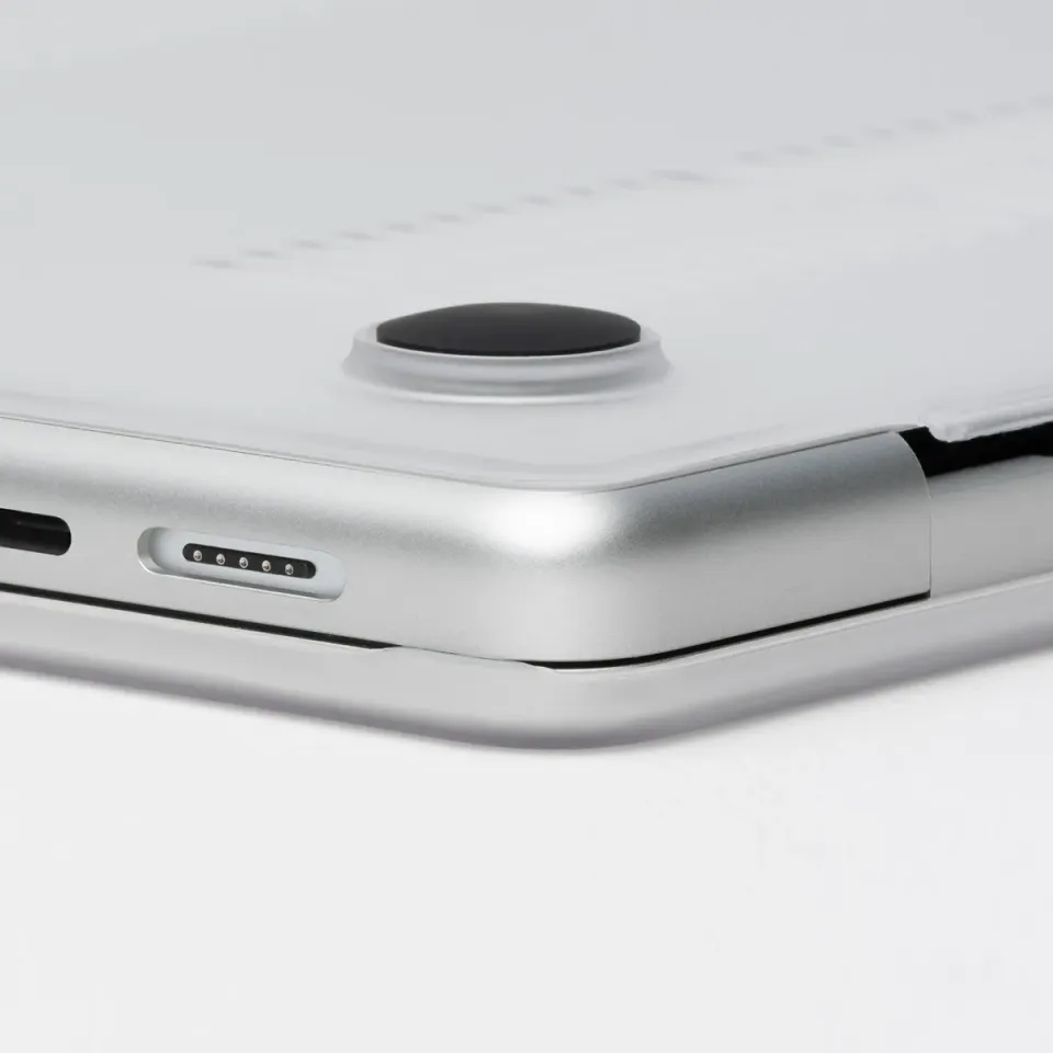 ZAGG Kryt Hardshell Apple Macbook Air 13" M3/M2 Transparentní