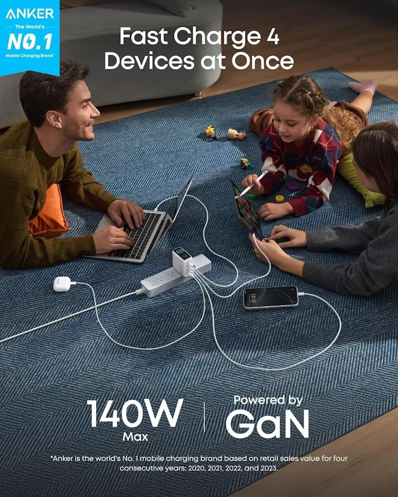 Anker Prime nabíječka/ 140W/ 3x USB-C/ USB/ displej/ stříbrná + USB-C kabel