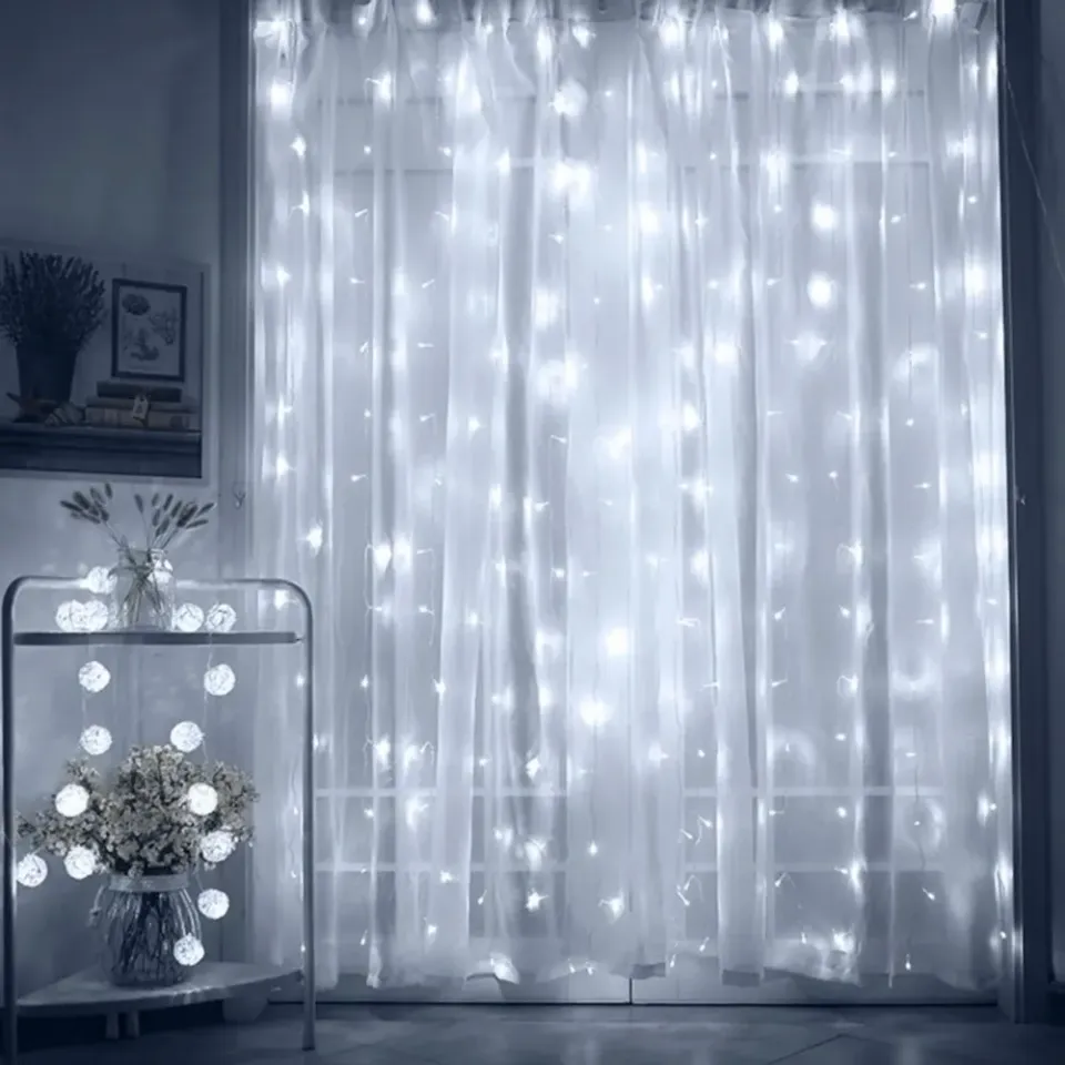 COLORWAY LED girlanda/ vnitřní / 300 LED / délka 3 x 3m / studená bílá/ AC 220V