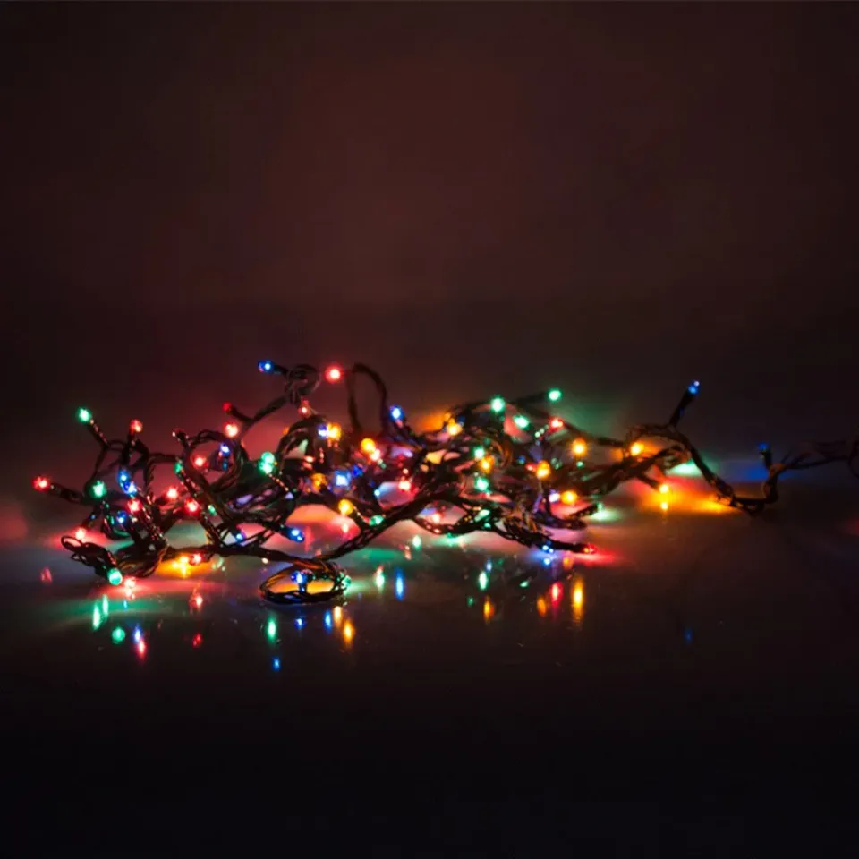 COLORWAY LED řetěz/ vnitřní / 100 LED / délka 10m / více barevný/ 8 funkcí/ napájení USB