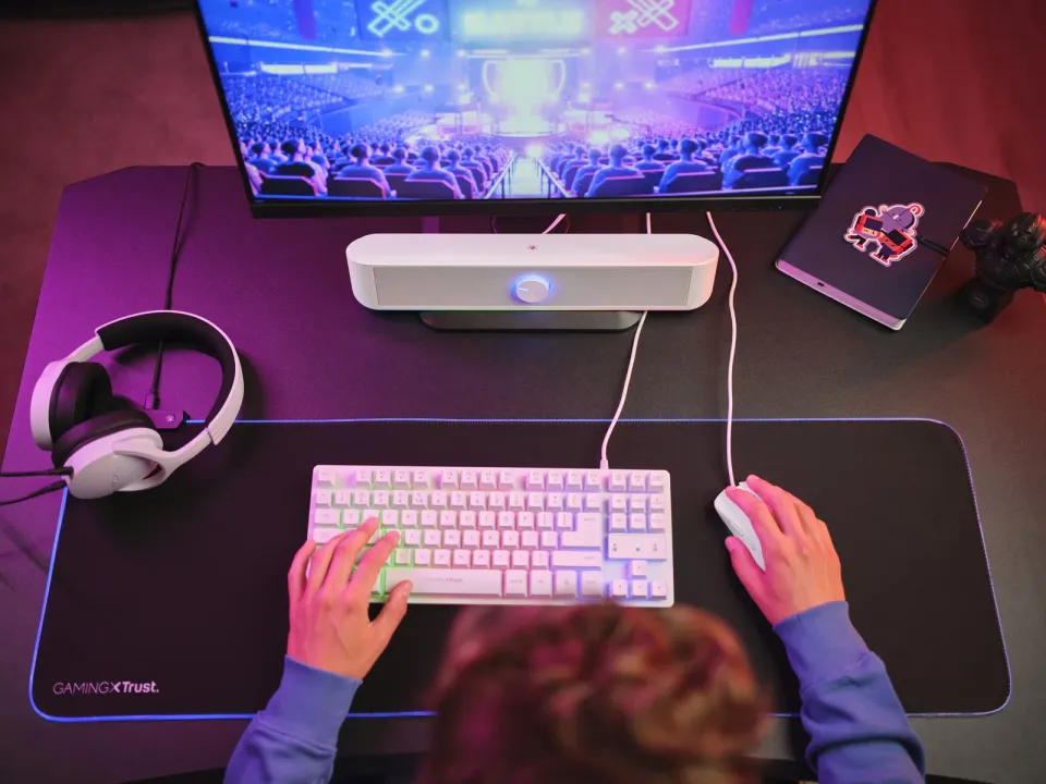Trust Gaming GXT 619W Thorne/Stereo/6W/Bílá