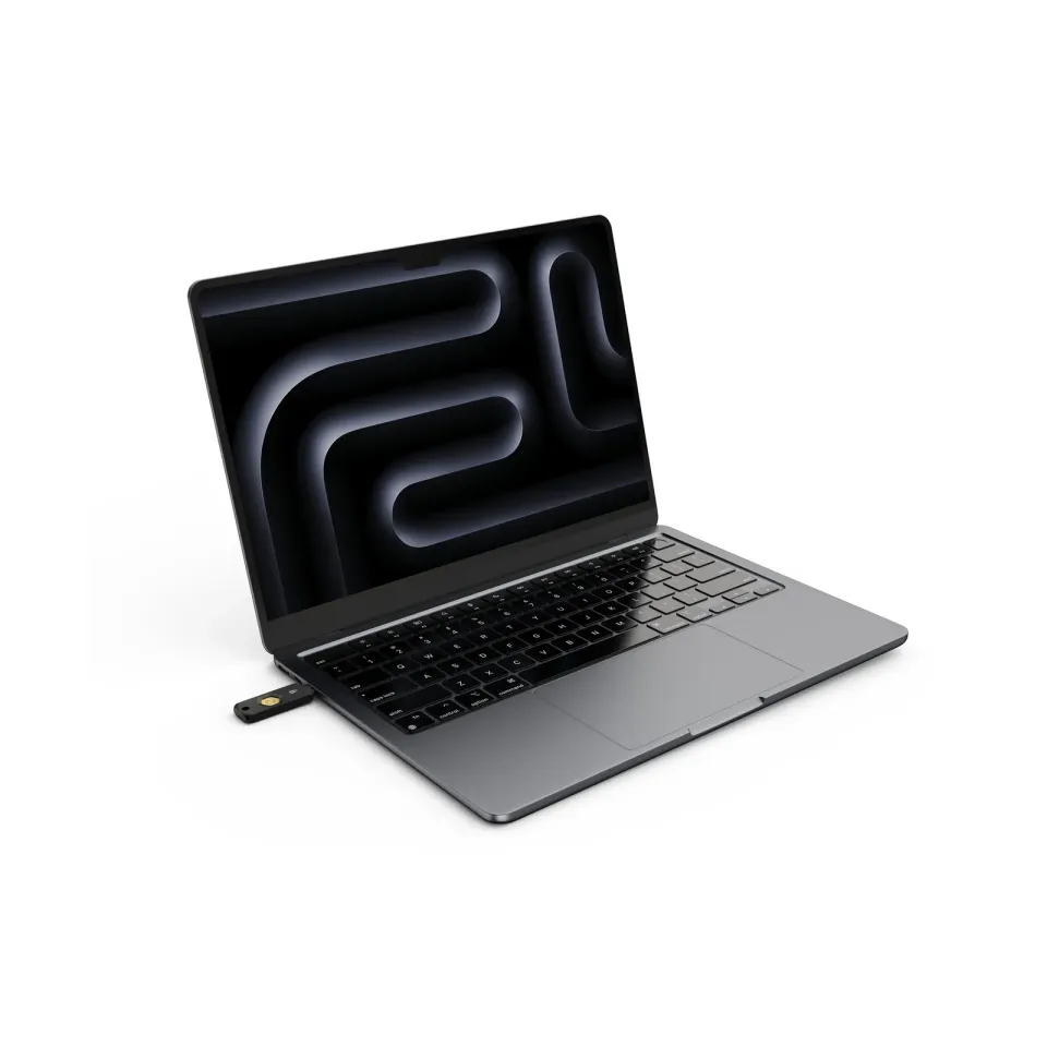 Kensington VeriMark NFC+ Security Key - USB-C