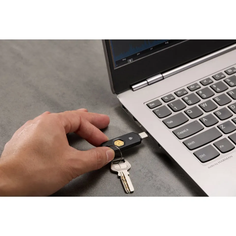 Kensington VeriMark NFC+ Security Key - USB-C