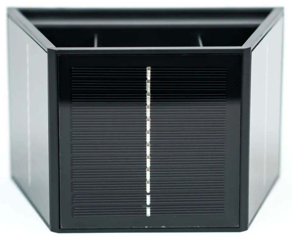 IMMAX WALL-3 venkovní solární nástěnné LED osvětlení se světelným čidlem, 2W