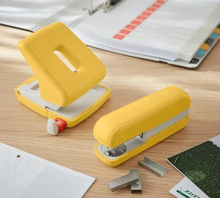 LEITZ Sešívačka Cosy 30, teplá žlutá