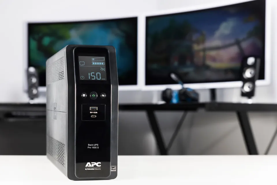APC Back UPS Pro BR 1600VA, Sinewave,8 Outlets, AVR, LCD interface