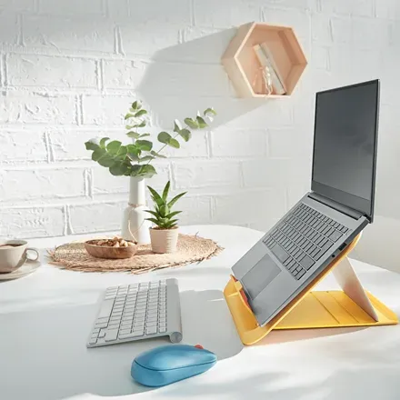 LEITZ Nastavitelný stojan pod notebook ERGO Cosy, teplá žlutá