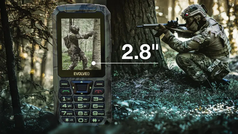 EVOLVEO StrongPhone Z6, 2,8" vodotěsný odolný/2xSIM/2px/micro SDHC/4000mAh/camo