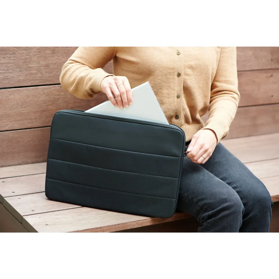 Kensington Pouzdro na notebooky do 14" EQ Simply Portable - černá