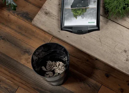 LEITZ Ekologický odpadkový koš RECYCLE 15l, černý