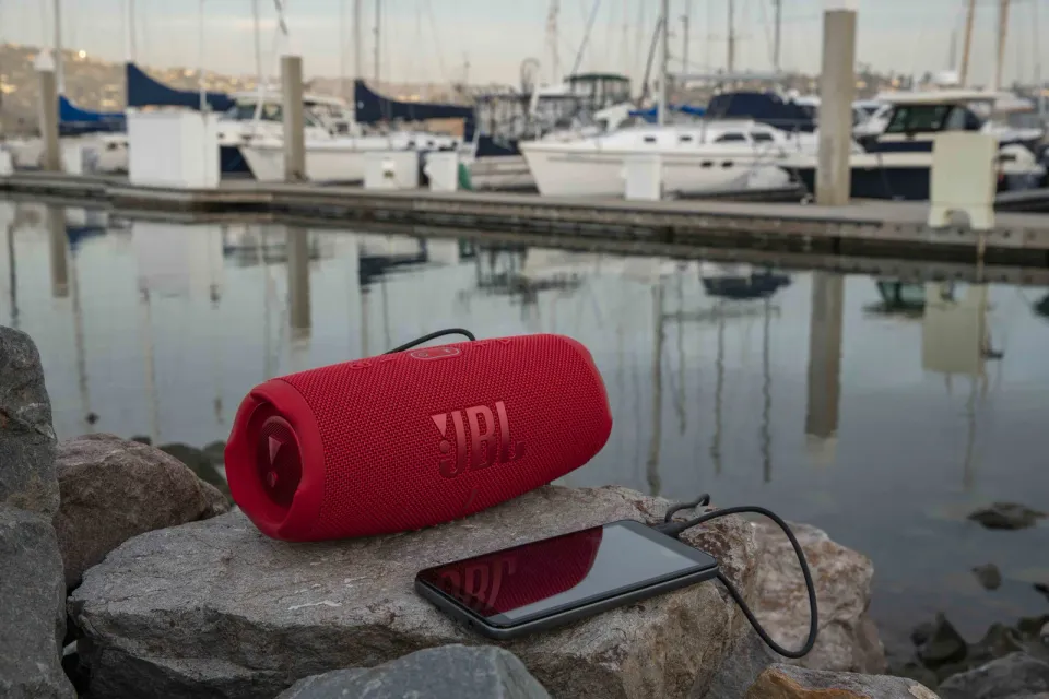 JBL Charge 5 pink, bezdrátové repro s powerbankou, PartyBoost, IP67, 40W