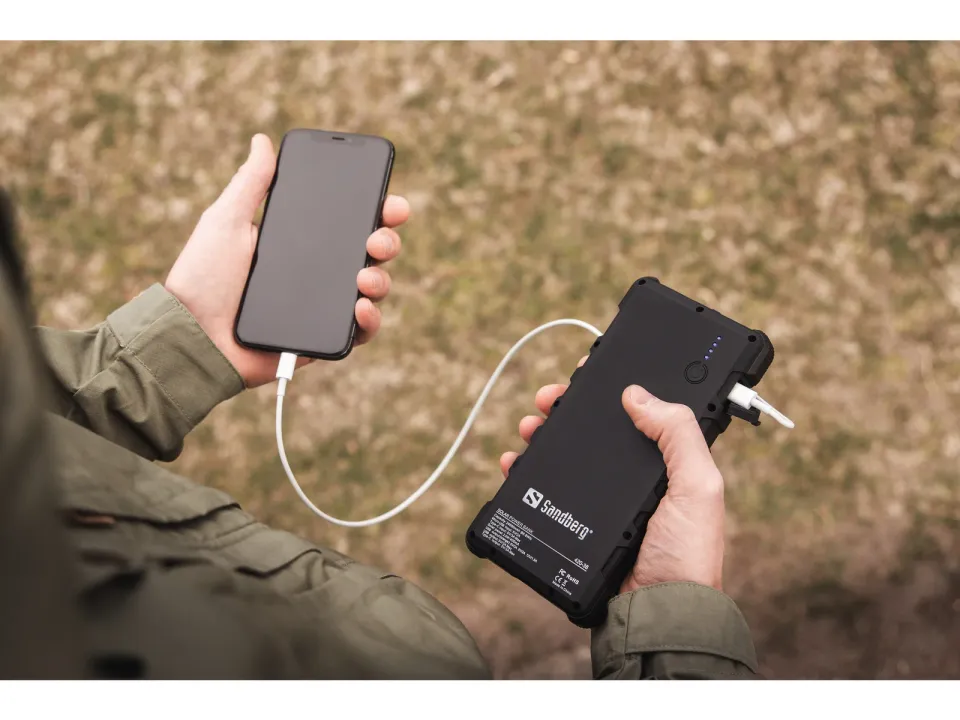 Sandberg přenosný zdroj USB 24000 mAh, Outdoor Solar powerbank, pro chytré telefony, černý