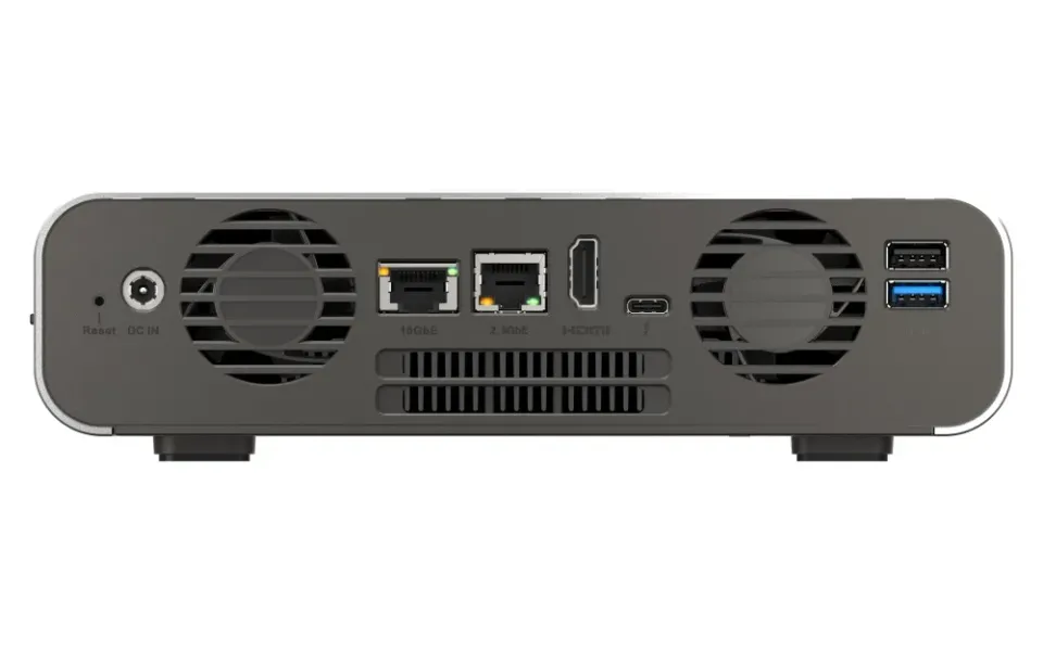 QNAP TBS-h574TX-i5UC-05S02 (i5, 16GB RAM, 5x 3,84TB E1.S, 1x 2,5GbE, 1x 10GbE, 2x Thunderbolt 4)