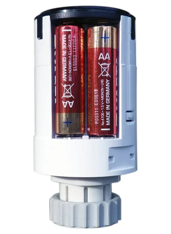 XTENDLAN THL03 Tuya chytrý set brána Zigbee + 2x termostatická hlavice displej nahoře