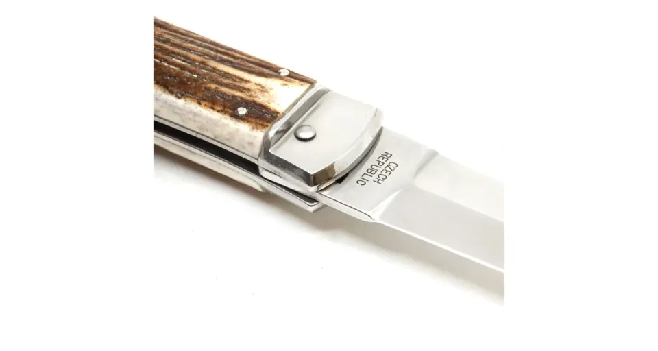 Vyhazovací zavírací nůž PREDATOR 241-střenka přírodní materiál držadla - střenky paroh