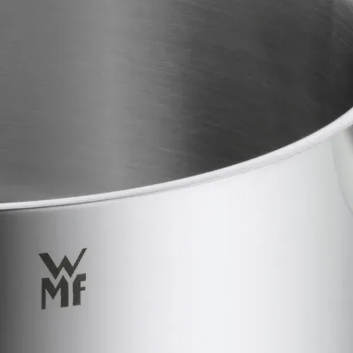 WMF Mini rendlík 12 cm 0,7 l nerezová ocel Cromargan,TransTherm®, vhodný pro indukci, ergonomický, lze mýt v myčce