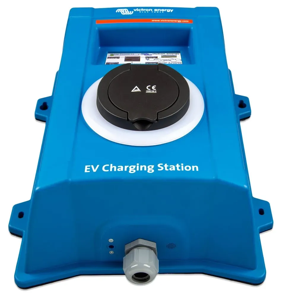Victron EV nabíjecí stanice pro elektromobily, 22kW, 32A, 3f/1f, Type 2, LCD displej, bez kabelu