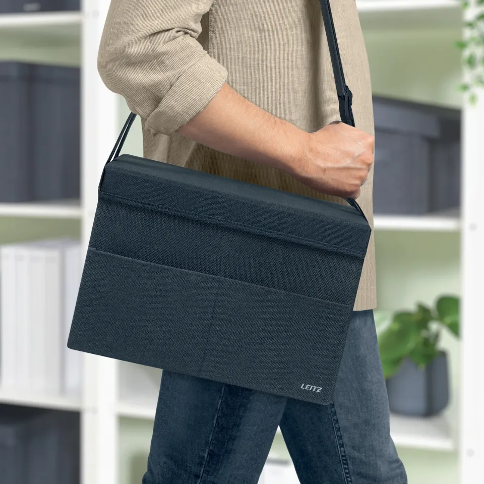 LEITZ kompaktní textilní box pro hot desking s víkem, 35,5 x š 20 x v 23,5 cm
