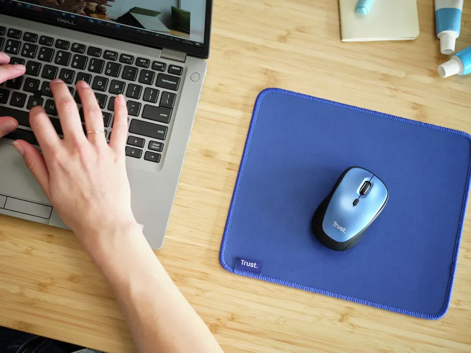 TRUST BOYE MOUSE PAD ECO BLUE