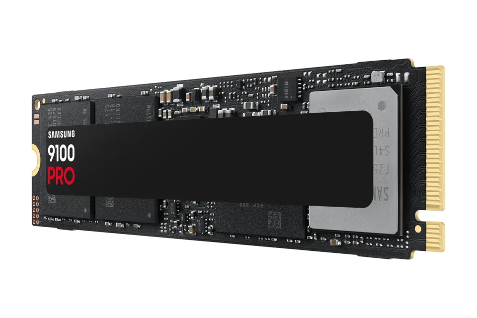 Samsung SSD 9100 PRO PCIe 5.0 NVMe M.2 SSD - 8 TB