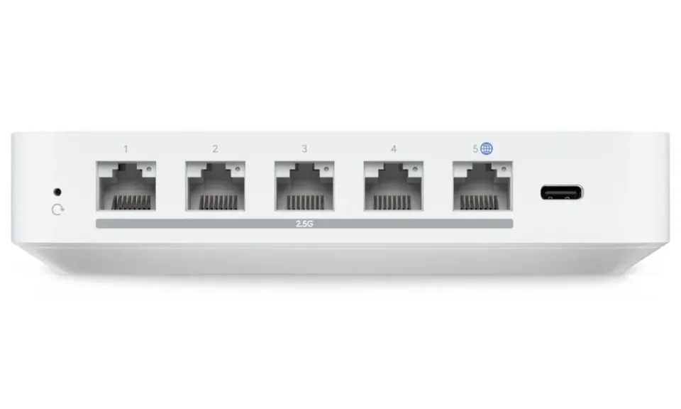 Ubiquiti UniFi Gateway Max - Router, IDS/IPS propustnost 2.3Gbps, 5x 2.5GbE - Výprodej